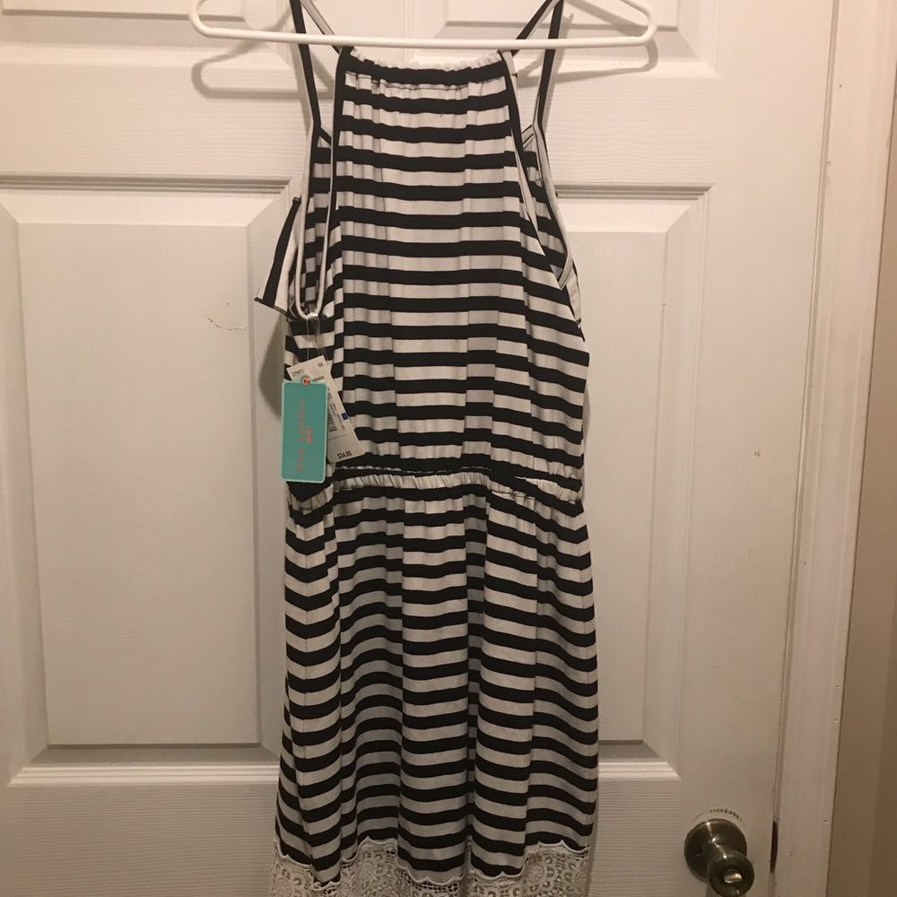NWT Women’s Copper Key dress in size XL. Black and white stripes - Picture 4 of 5